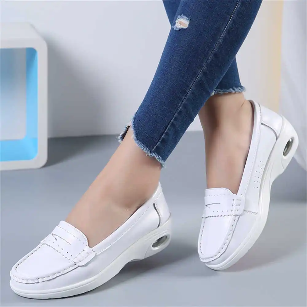 Thick Sole Slipon White Traine - Men'S Formal Outfit Ideas recension och pris